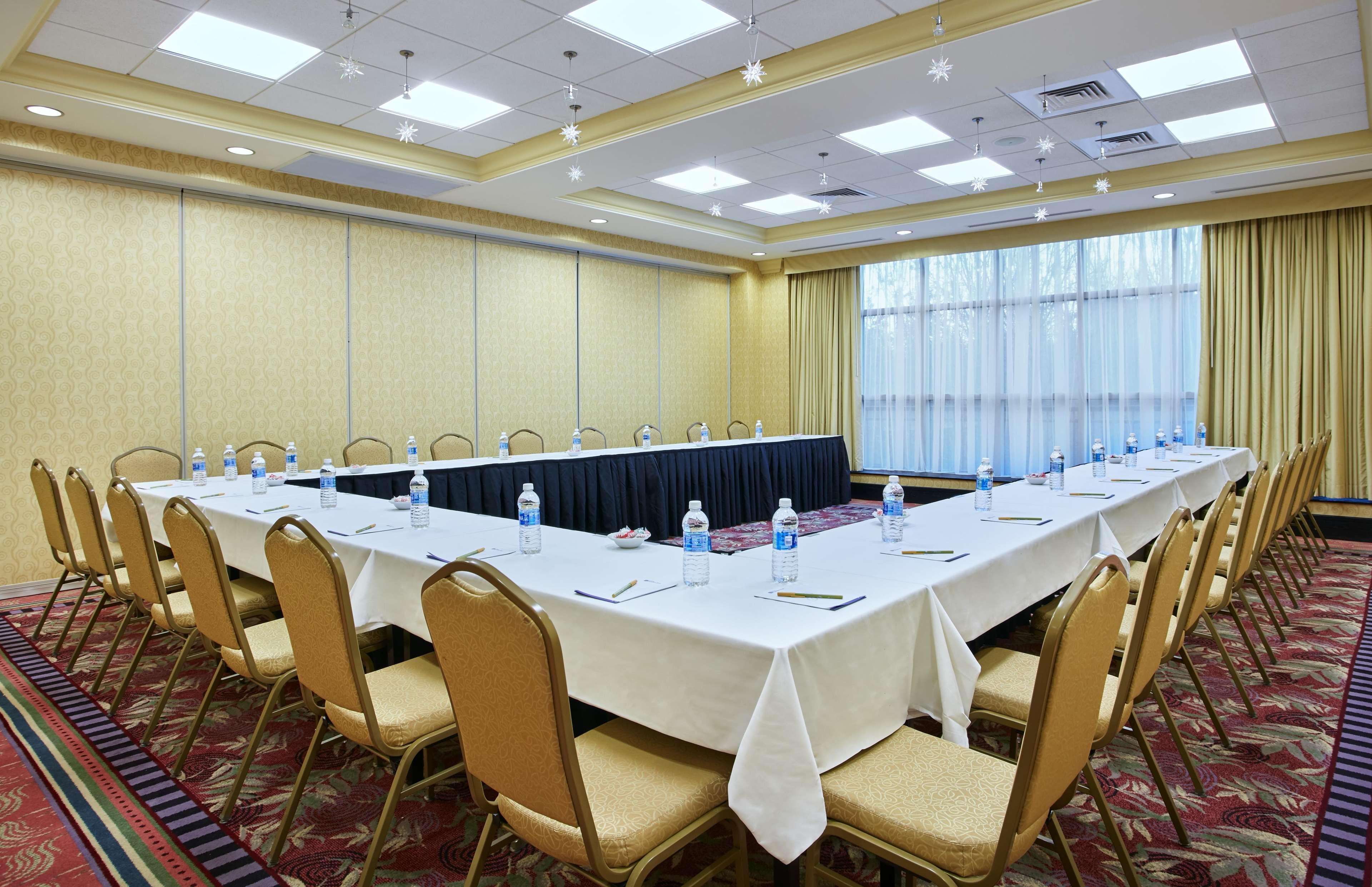 Hilton Garden Inn Rockville - Gaithersburg Kültér fotó