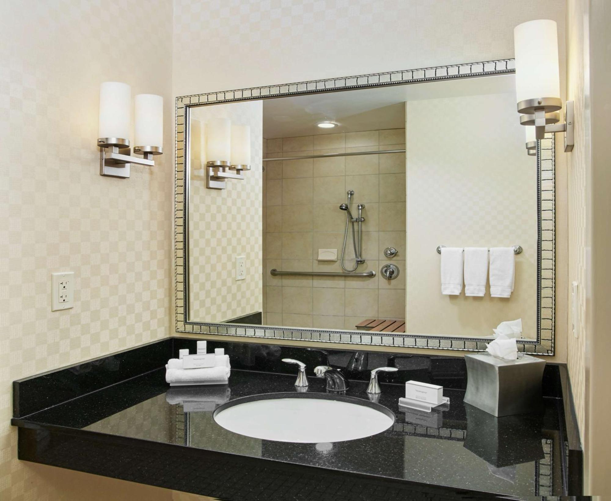 Hilton Garden Inn Rockville - Gaithersburg Kültér fotó